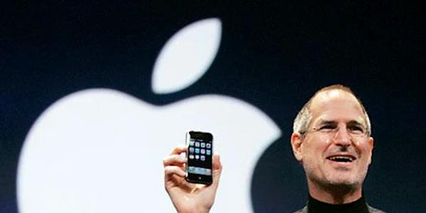 Steve Jobs with iPhone