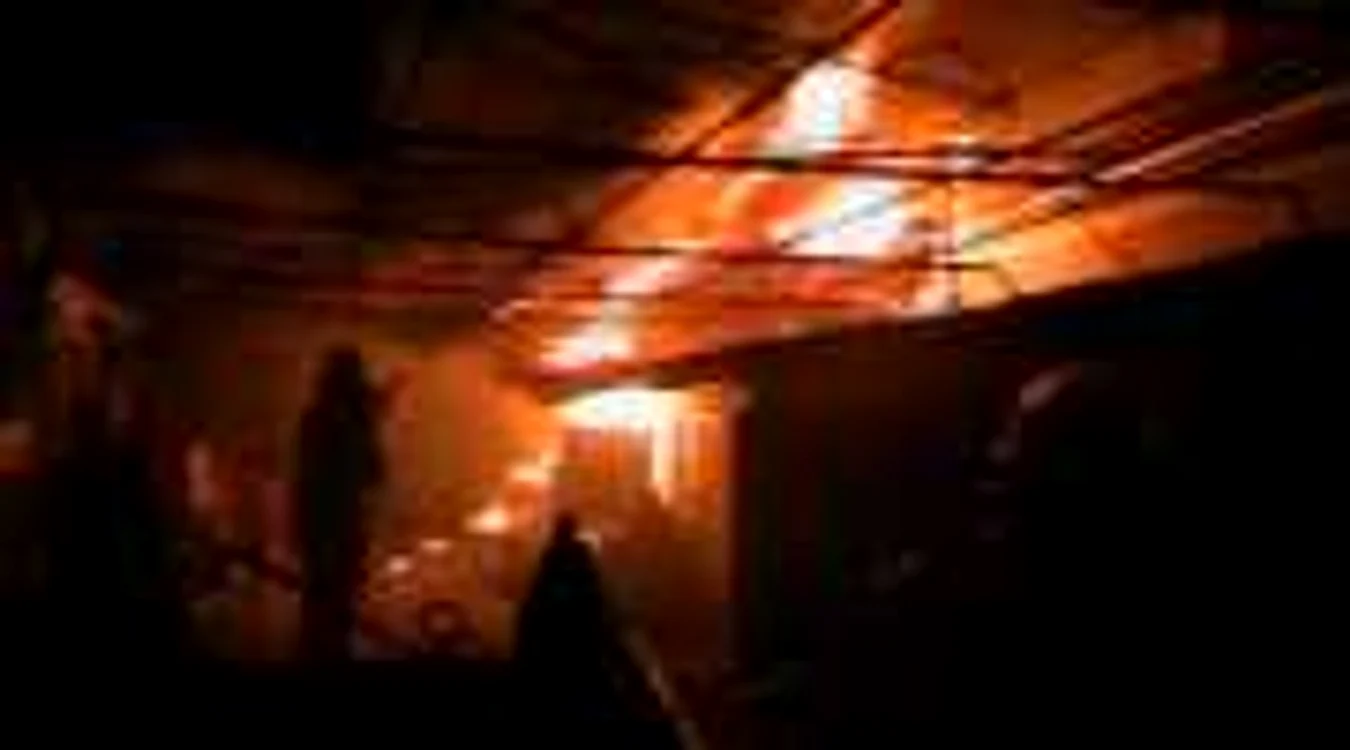 Târgu-Jiu: Incendiu provocat de jar, la o casă din Turceni