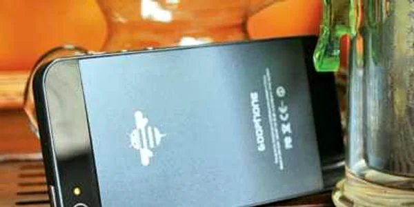 Chinezescul Goophone i5, clona iPhone-ului american
