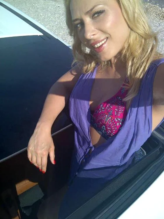 Iulia Vântur: FOTO Facebook