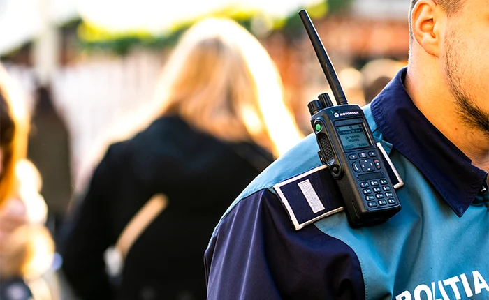 Cinci ani de închisoare pentru poliţistul care a iniţiat tâlhăria