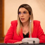 diana buzoianu Foto FB jpg