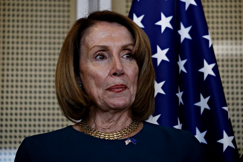 Nancy Pelosi se gândește la retragere