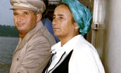 Elena Ceaușescu și moda  De unde era haina cu care a fost ucisă în ‘89 jpeg
