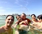 Familia lui Dan Negru, alături de Florin Piersic, în Dubai