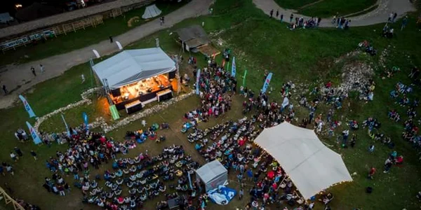 Festivalul de FIlm şi Istorii de la Râşnov FOTO stiriletransilvaniei