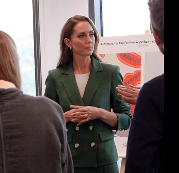 Prințesa Kate, într o ținută verde smarald, Captură Youtube 