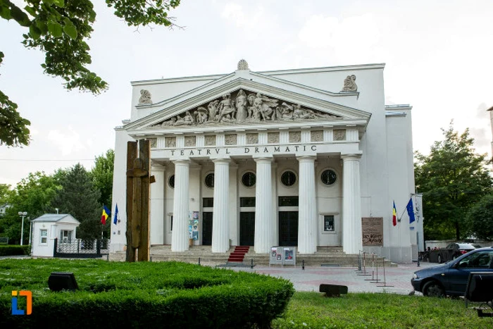 Teatrul Dramatic din Galaţi FOTO destepti.ro