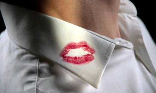 petele de pe cămaşă jpeg