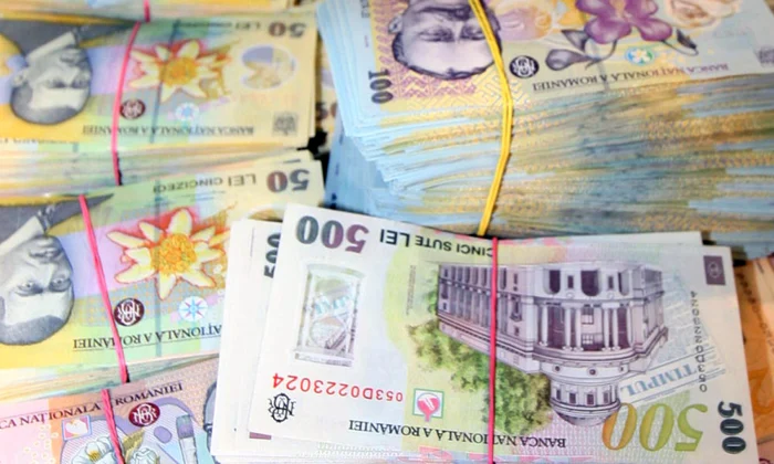 Pe ce aruncă România un munte de bani, iar apoi îi taxează la sânge pe oameni