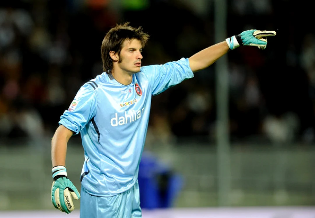 Portarul Agazzi s-a remarcat contra lui Juventus FOTO interruzioni.com
