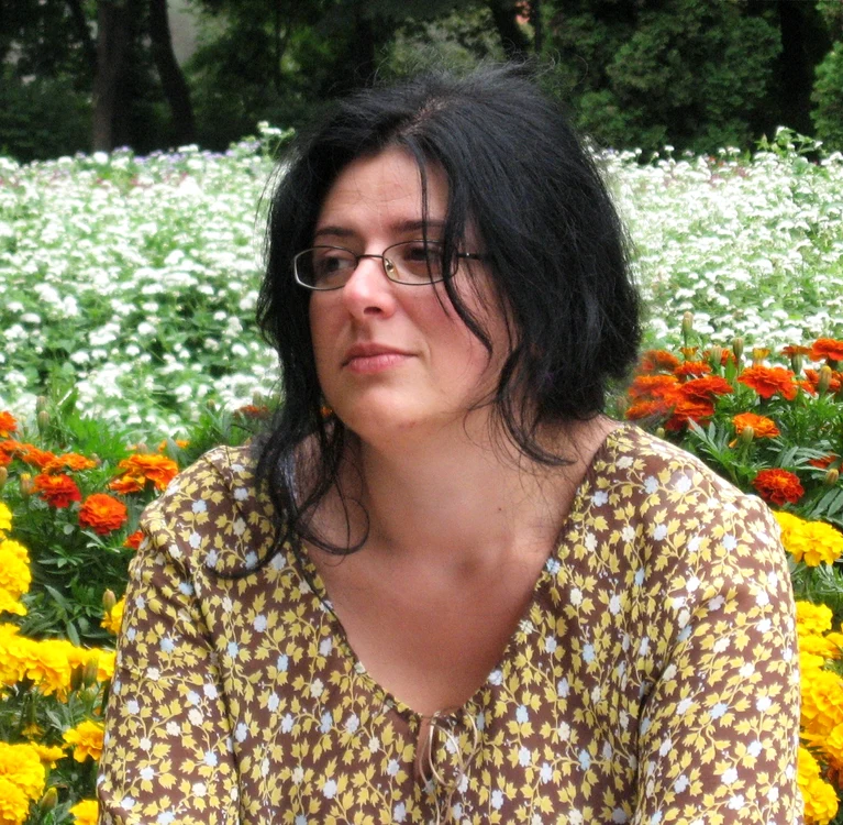 Teatrul o oază SF pentru orașul Tîrgoviște jpeg