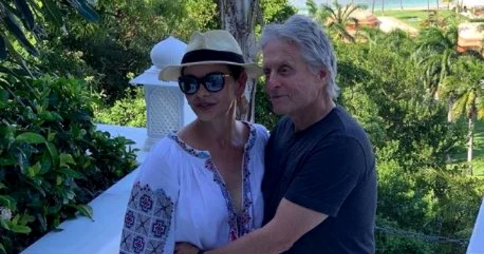 catherine zeta jones ie michael douglas foto captura foto instagram zeta jones