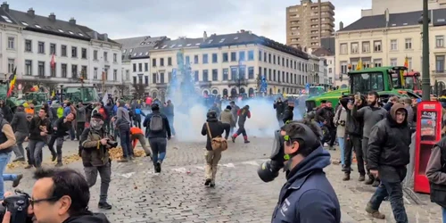 protest fermieri Bruxelles captura video X LucAuffret jpg