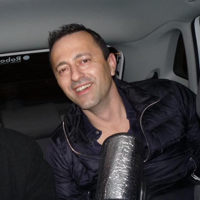 Crima de la Sibiu: În vreme ce Adrian Kreiner era sufocat cu un covor, fiica lui "s-a înarmat cu un briceag şi s-a ascuns în dressing". Ce scrie în rechizitoriu Crima de la Sibiu: În vreme ce Adrian Kreiner era sufocat cu un covor, fiica lui "s-a înarmat cu un briceag şi s-a ascuns în dressing". Ce scrie în rechizitoriu