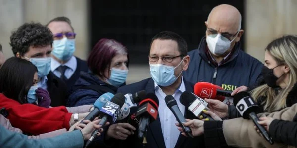Nicuşor Dan - Traian Berbeceanu - Raed Arafat - declaraţii măsuri relaxare Bucureşti / 22 ian 2021 / FOTO Inquam Photos / Octav Ganea