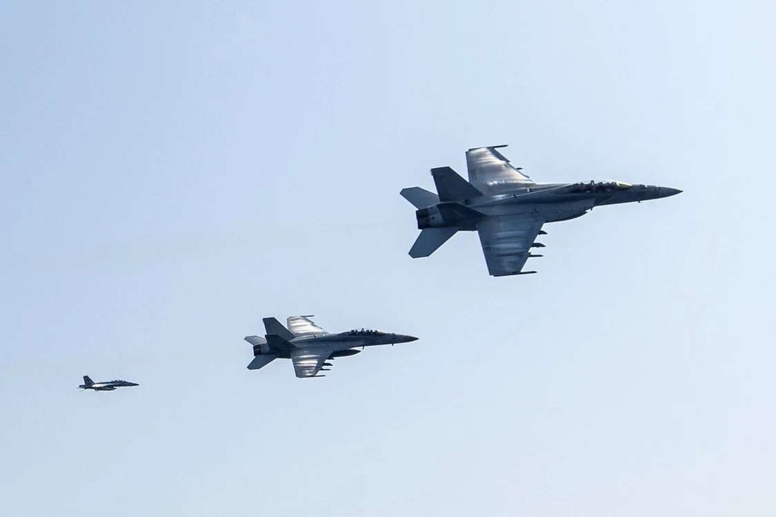Avioane Super Hornet detasate impotriva rebelilor houthi FOTO AFP