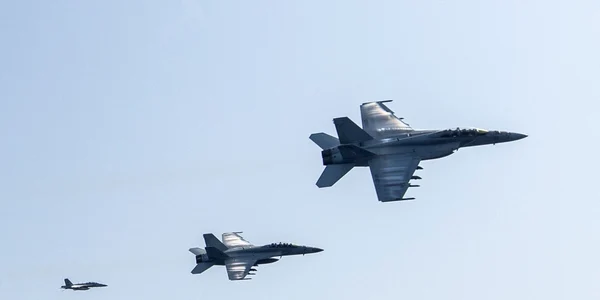 Avioane Super Hornet detasate in Orientul Mijlociu FOTO AFP jpg