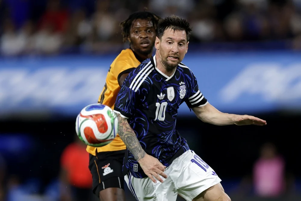 Messi a înscris în „testul” cu Islanda, Argentina a câștigat