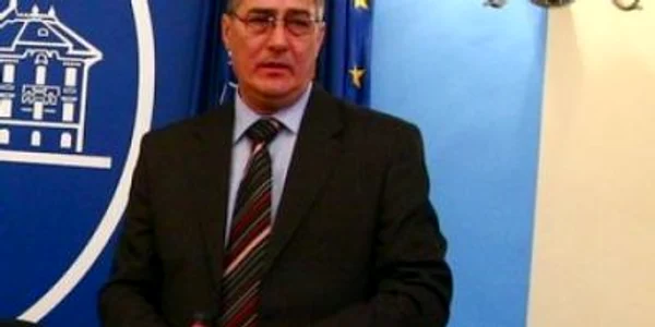 Prefectul Georgescu aşteaptă decizia magistraţilor în cazul Solomon