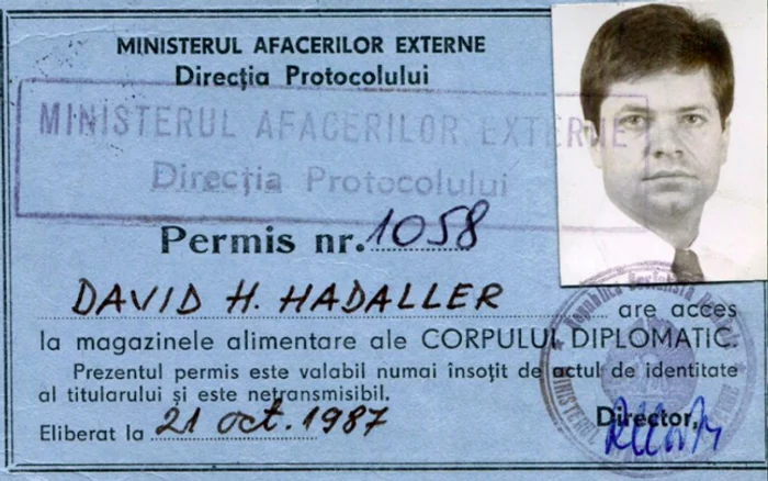 Legitimaţia lui David Hadaller în România Sursa arhiva personală