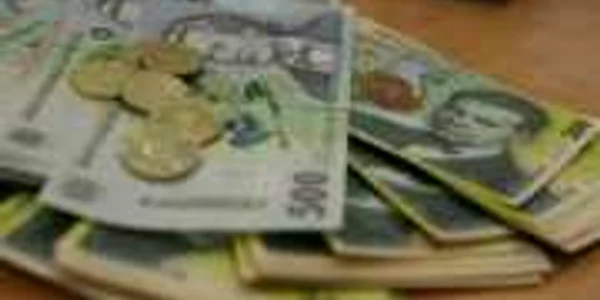 Salariul mediu net a crescut în iulie cu 0,8%, până la 1.390 de lei