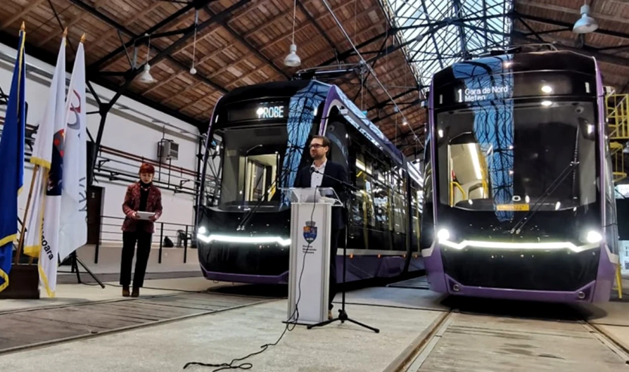 Primarul Dominic
Fritz a obţinut schimbarea Consiliului de Administraţie al Societăţii de
Transport Public printr-o alianţă cu fostul liberal Raul Ambruş FOTO Ştefan
Both