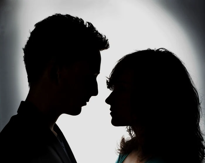 
    Sentimentele pentru un bărbat periculos au făcut-o să își piardă locul de muncăfoto: Hepta  