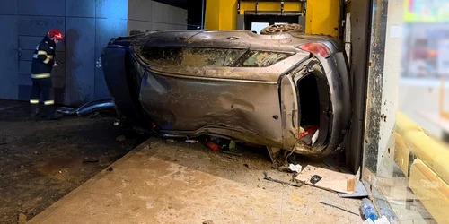 accident in apropierea parcarii unui centru comercial din Floresti foto facebook stiri de floresti jpg
