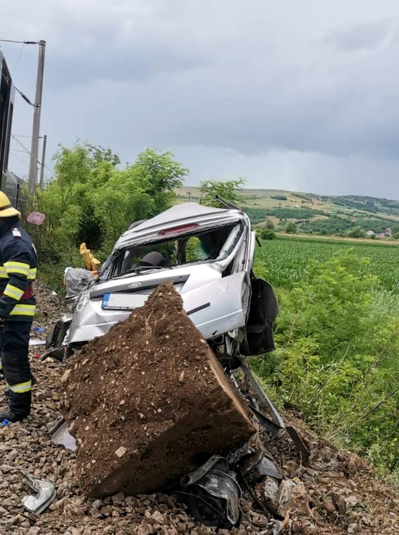 cluj accident tren. foto politia cluj