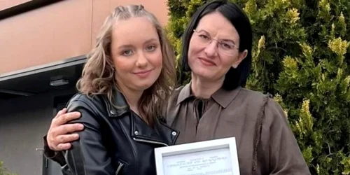 Alexia Tudose si Sidonia Susanu png