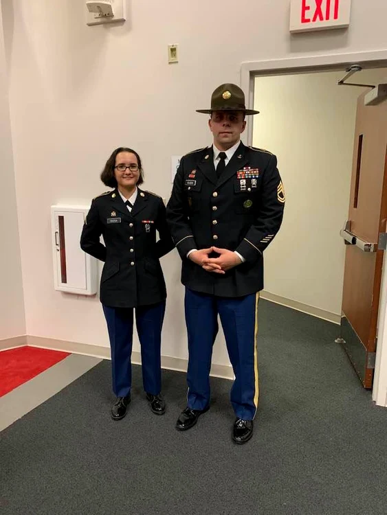 3 adriana fiica elenei carstea in armata 1 jpg jpeg