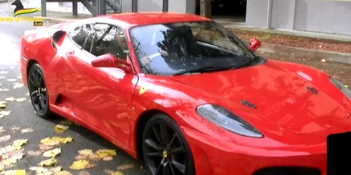 Ferrari FOTO Guarda di Finanza jpg