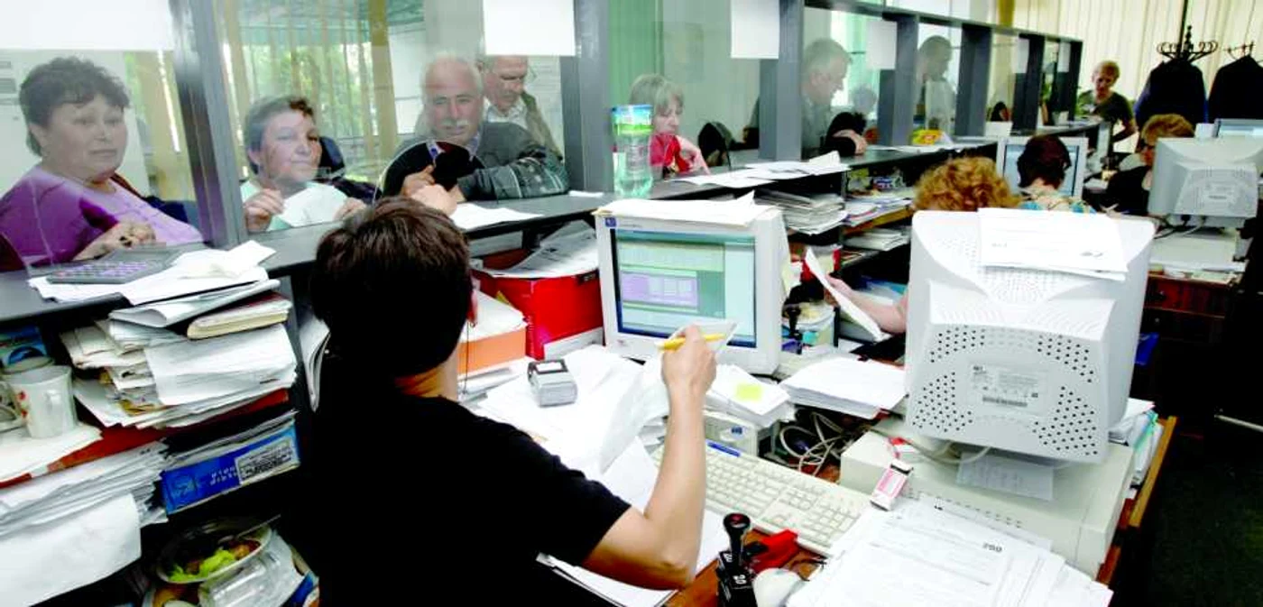 istemul de plată a taxelor cu cardul trebuia să fie operaţional încă de anul trecut