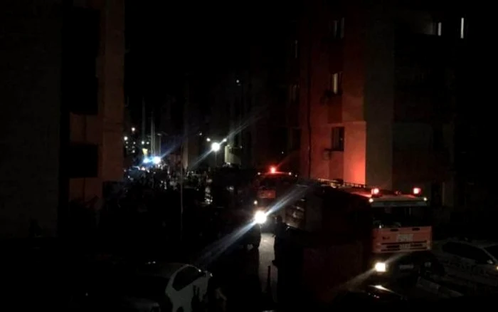 Cinci apartamente au fost grav avariate. FOTO grup Facebook Popeşti-Leordeni