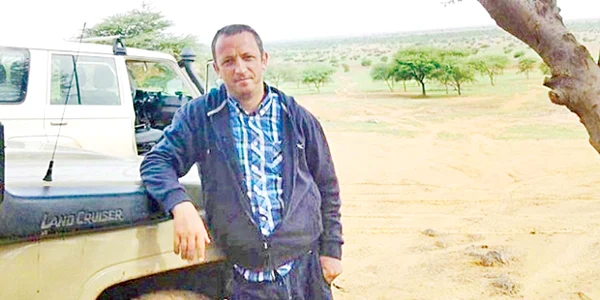 Iulian Gherguţ era angajat ca şef de pază la o mină de mangan din Tambao,  în nordul Burkina Faso, în apropiere  de frontiera cu Nigerul şi Mali jpeg