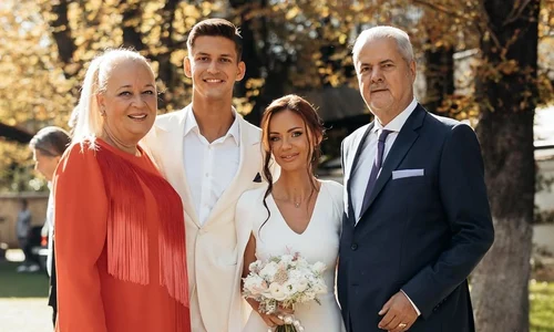 Dana Năstase, Mihnea Năstase, Corina Corolevschi și Adrian Năstase   Instagram jpg