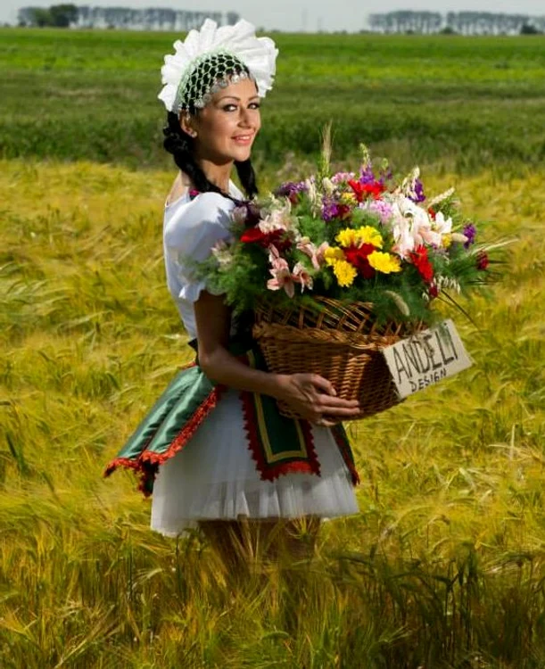 Denisa in lanul de grau
