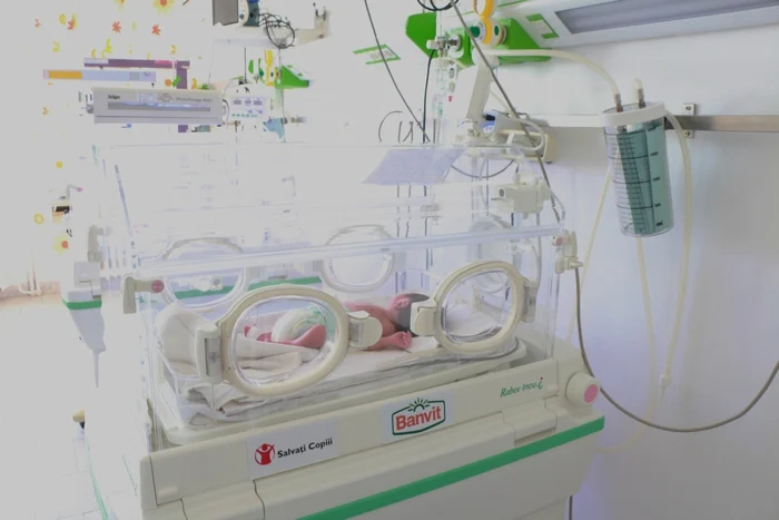 Secţia de Neonatologie a spitalului din Slobozia a primit echipamente moderne şi de la Salvaţi Copiii FOTO spitalslobozia.ro