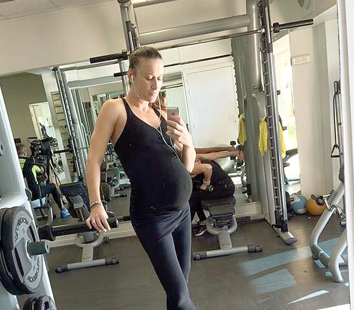 Raluca mai are câteva zile până când va fi din nou mămică