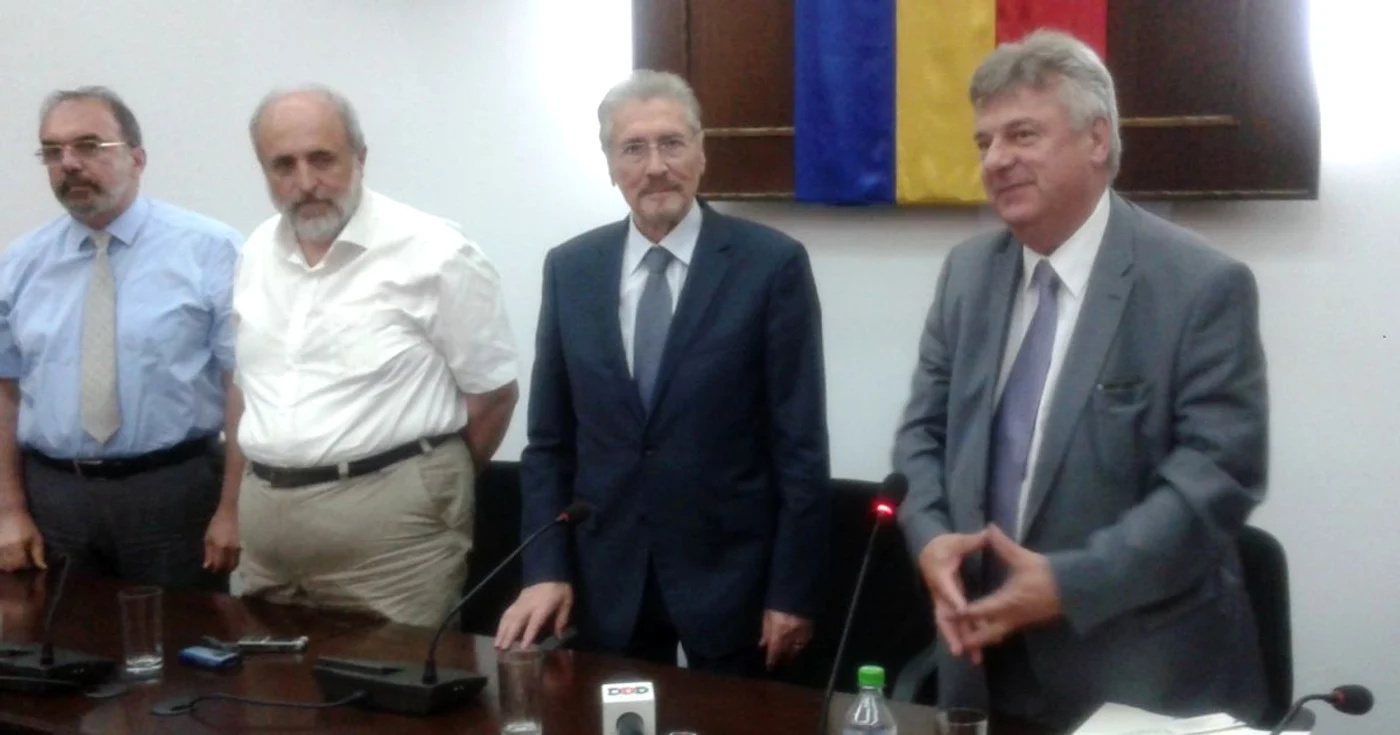 Emil Constantinescu, la Universitatea Ovidius din Constanţa Foto Sînziana Ionescu