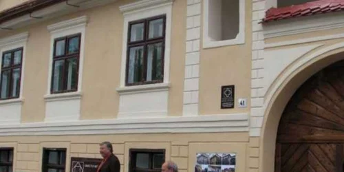 Casa lui Nicolae Teclu a fost renovată. FOTOnewsbv.ro