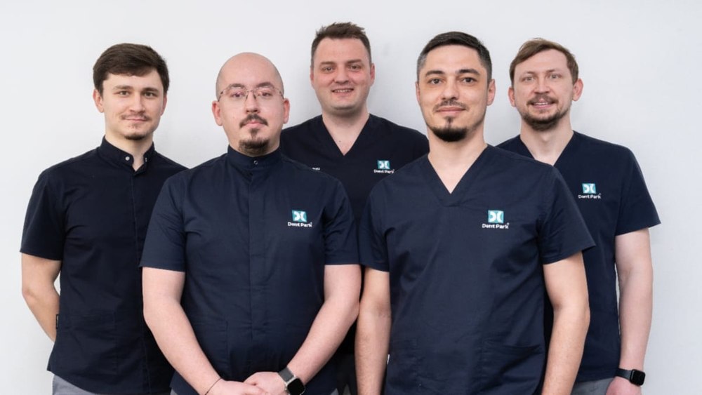 Implanturi dentare de ultimă generație pentru un zâmbet sănătos 