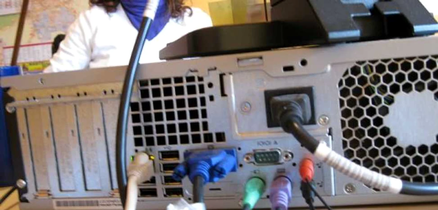 Elevii de la ţară vor avea acces la internet