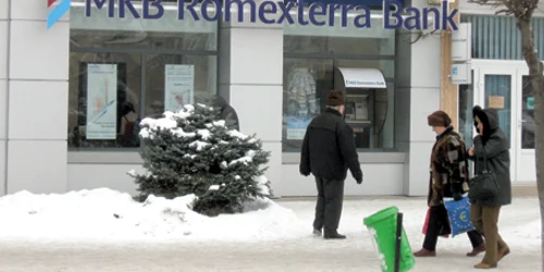 Clienţii MKB Romexterra vor merge la Suceava ca să scoată bani
