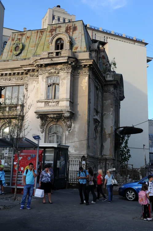 Piaţa Romană Bucureşti km 1 jpeg