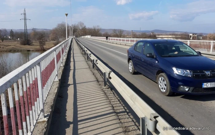 Podul peste râul Strei. ADEVĂRUL.