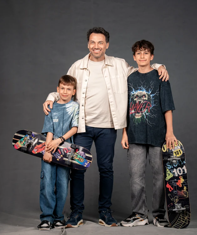 Chef Ștefan Popescu și copiii lui  FOTO Sorin Stana, OK România (1) jpg