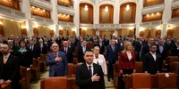 Prima ședință a Camerei Deputaților în noua componență după alegerile parlamentare, la Palatul Parlamentului din București. FOTO Inquam Photos / George Călin