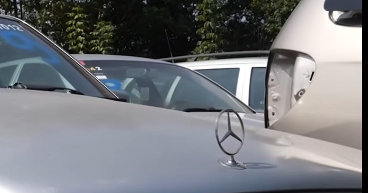 Mașini scoase la vânzare pe internet de escroci, în numele unei firme de insolvenţă. Prejudiciu de peste 100.000 de euro